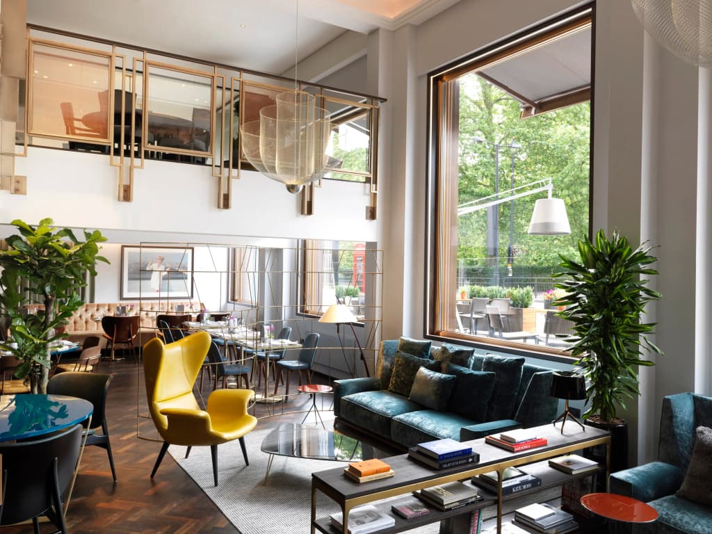 The Athenaeum Hotel & Residences - photo 26