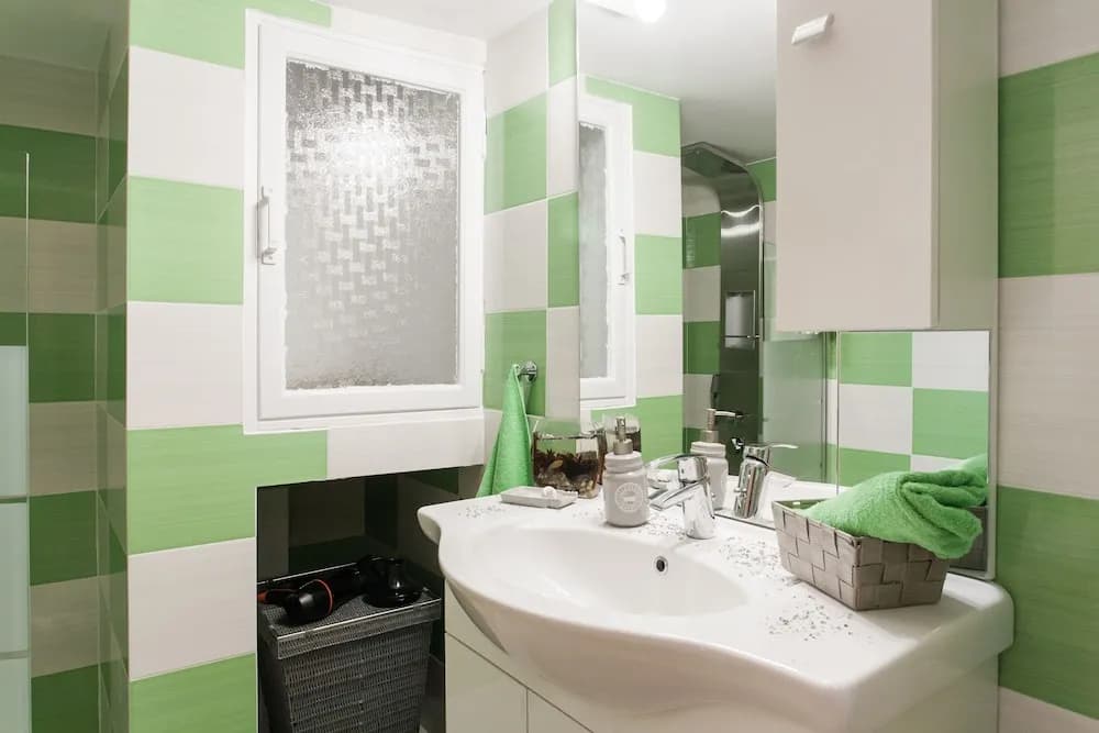 Central Safe Smart Apartment - photo 6