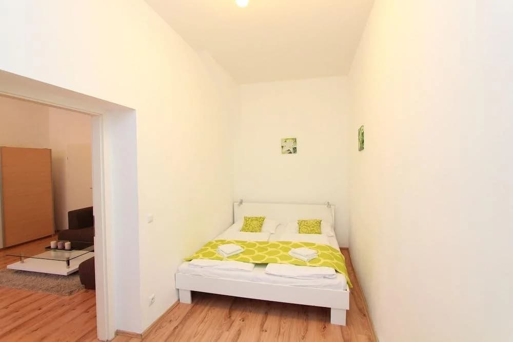 Vienna Star Apartments Czerningasse 22 - photo 4