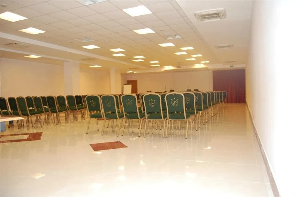 Hotel Laurence - photo 17