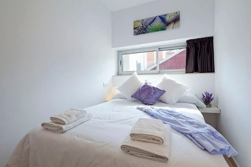 Charmsuites Paralel Apartments - photo 1