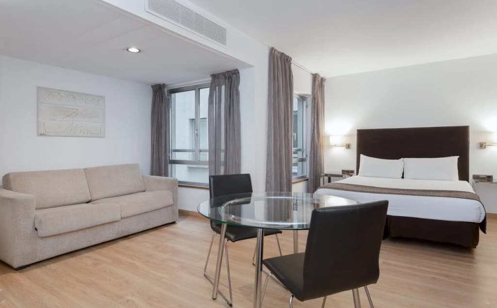 Apartamentos Leganitos - photo 6