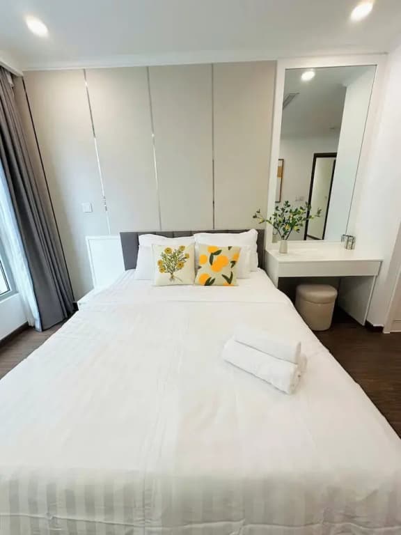 Vinhomes Central Park-Premier Apartments - photo 15