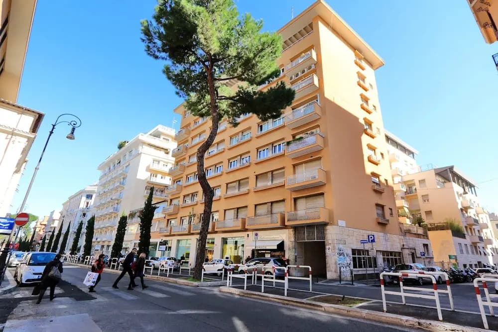 Salaria Apartment - photo 28