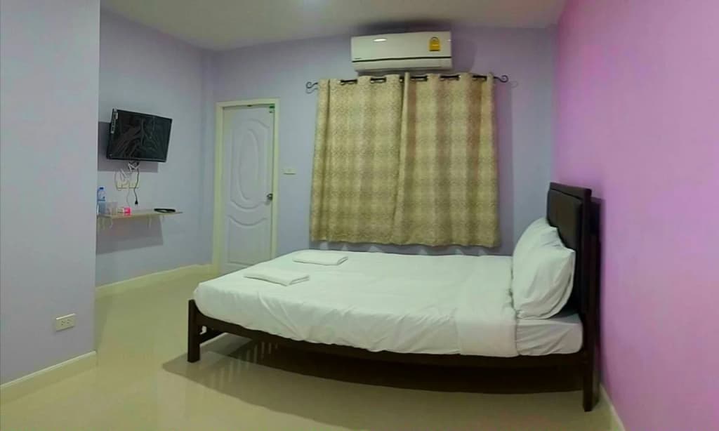 泰国班维尼酒店(Baan Pooh Inn Bangkok) - photo 2