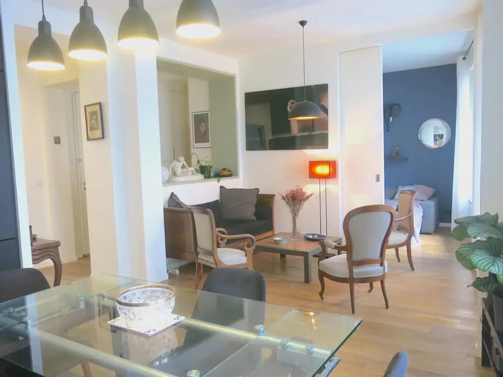 1 Bedroom in two Bedroom Luxe Marais Bretagne Citycosy - photo 11