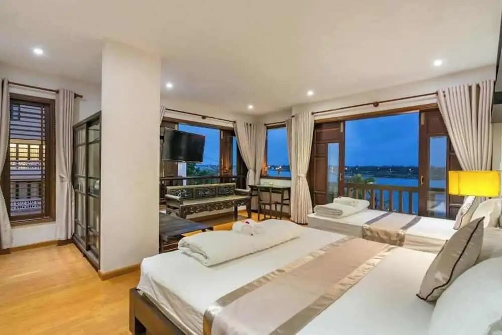 B'Lan Riverside Villa - photo 2