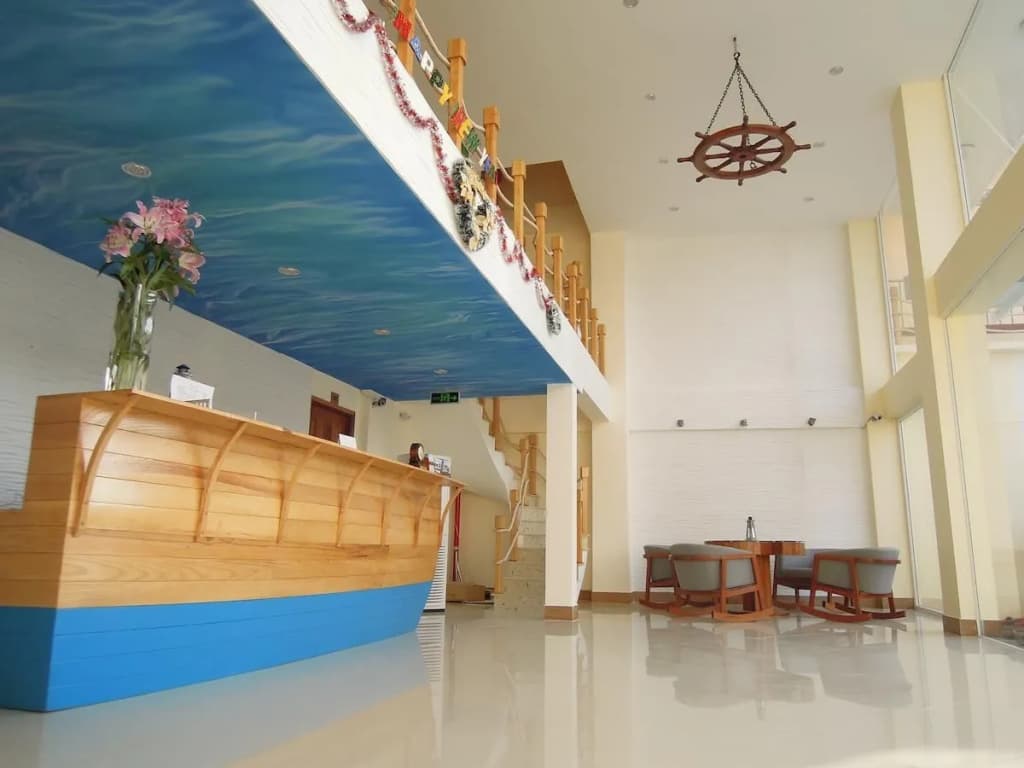 Gia Huy Hotel - photo 4