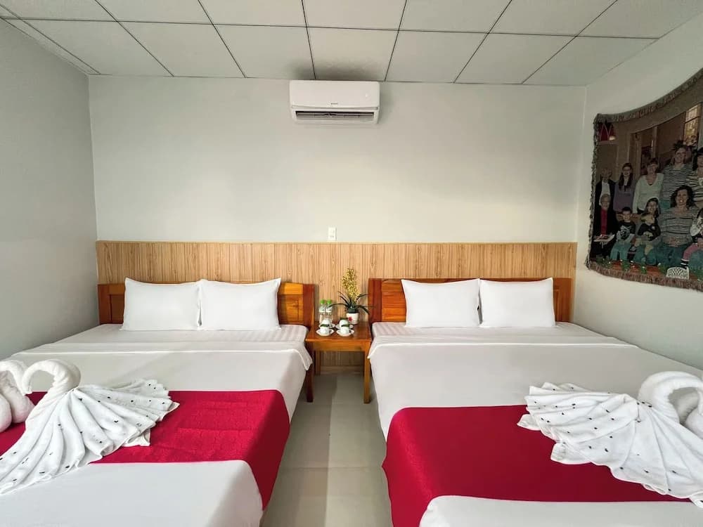 Sea Breeze Resort & Spa - photo 12