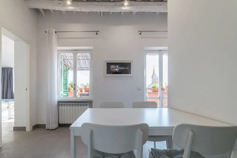 Piazza Navona Panoramic Penthouse - photo 4