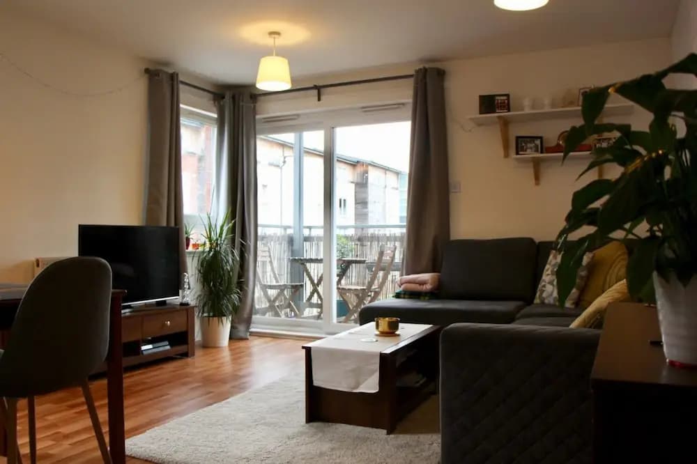 Modern Flat With a Lift and Balcony - photo 3