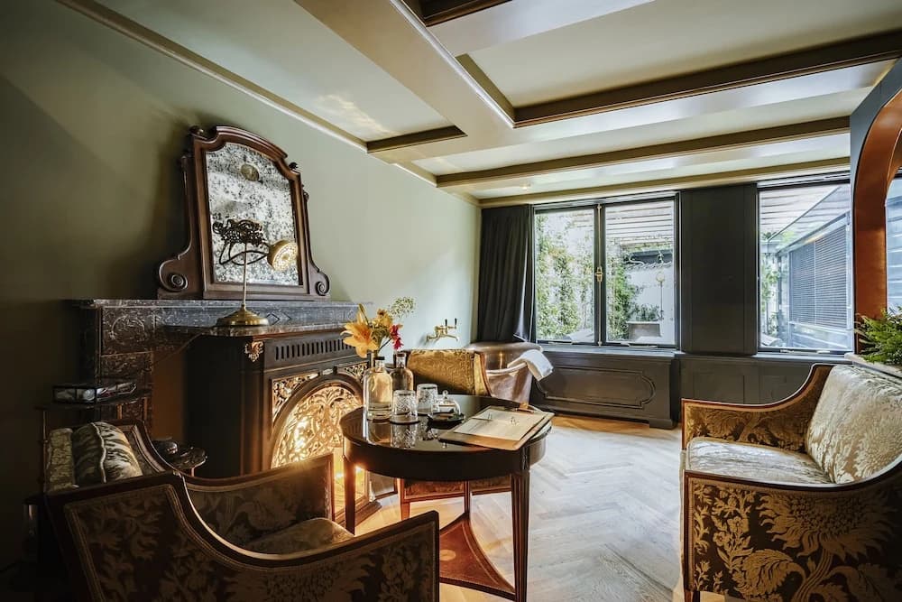 Hotel De Leydsche Hof - photo 1