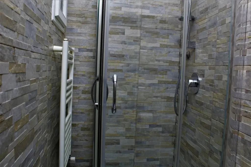 Crystal Ship Apartments - photo 7