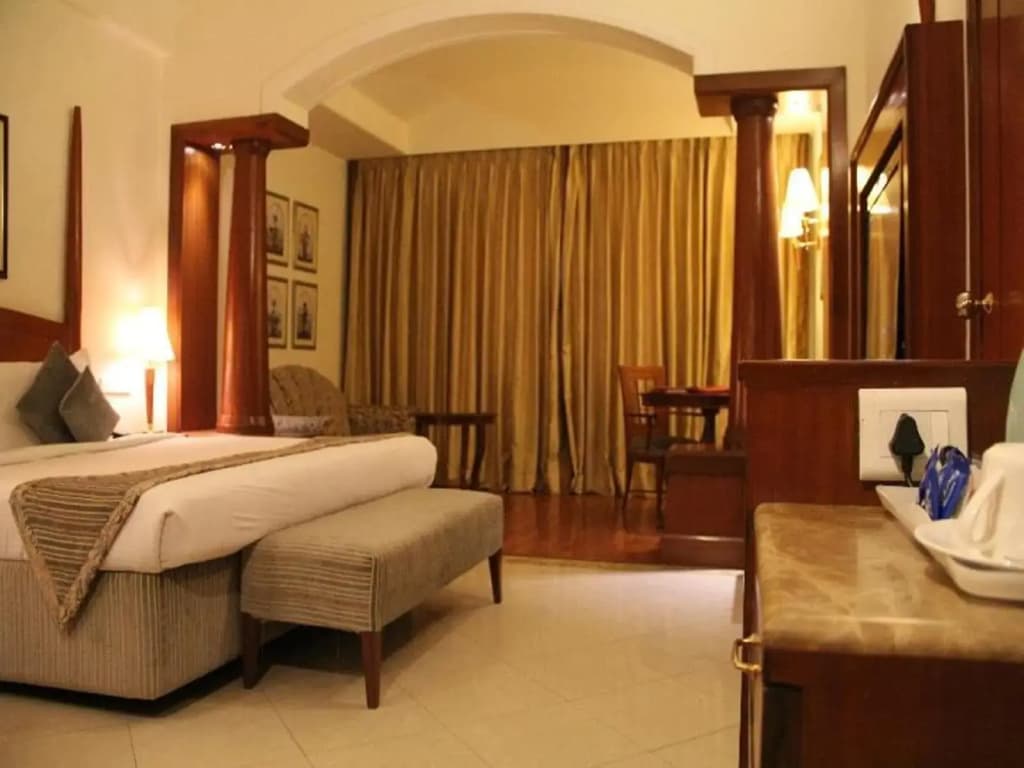 Tivoli Garden Resort - photo 8