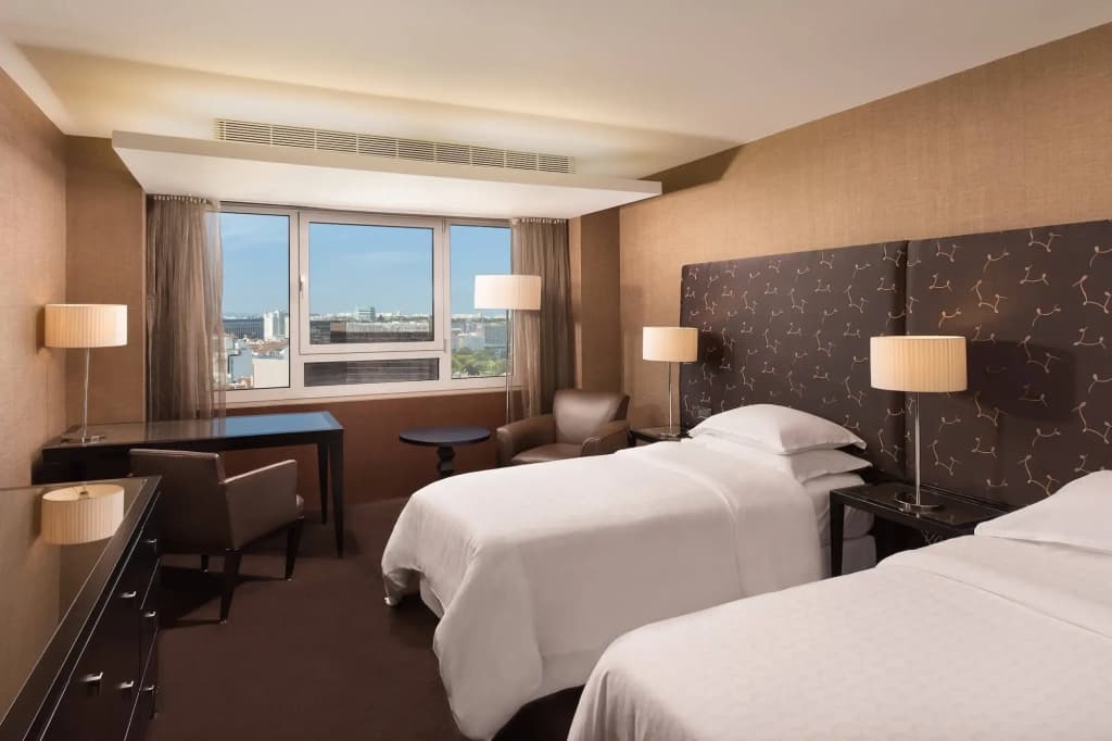 Sheraton Lisboa Hotel & Spa - photo 49