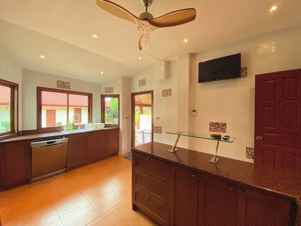 Tropical 6 Bedroom Villa Sanctuary - photo 42