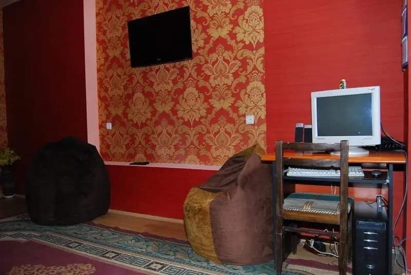 Old Town Hostel - photo 3