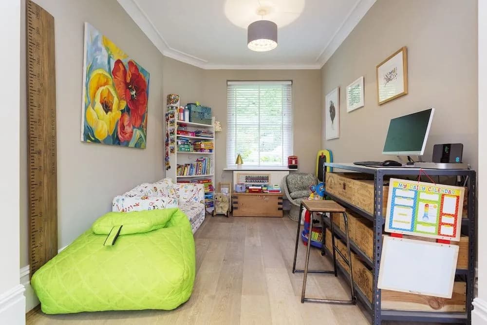 Albert Bridge Apartment - photo 9