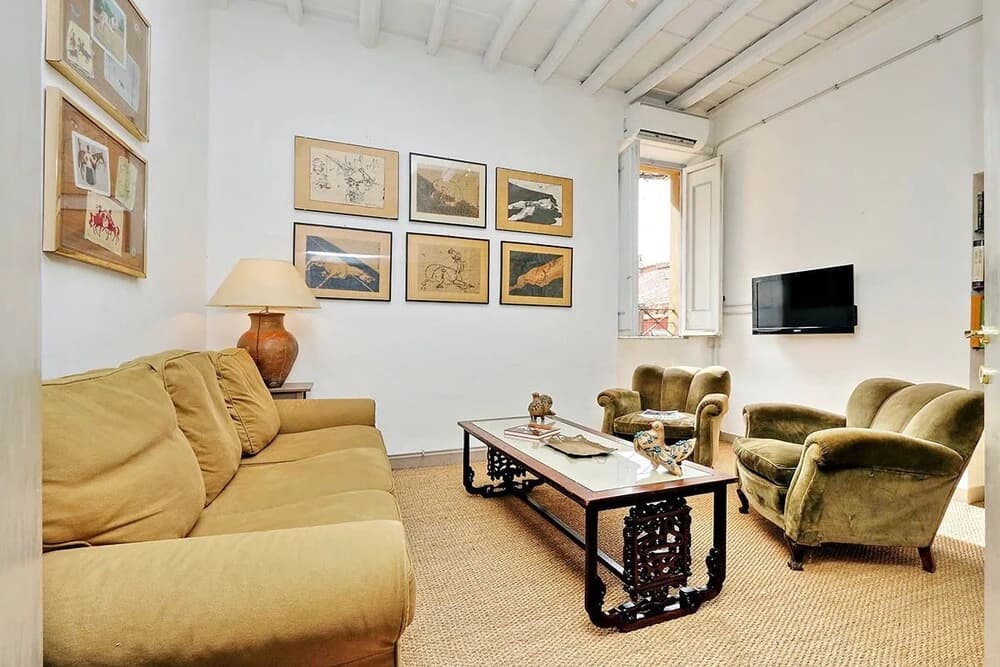 Spanish Steps Lovely Apartment - photo 10