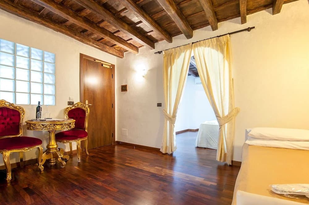 Hotel Royal House - photo 13