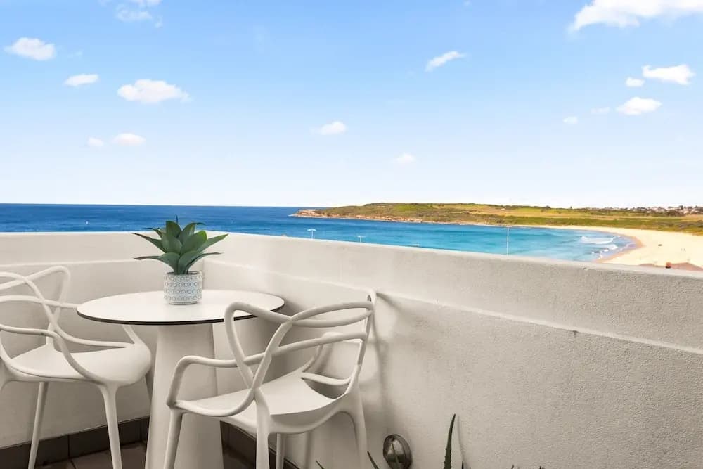 Pristine 2-bed With Expansive Beach Views - photo 9