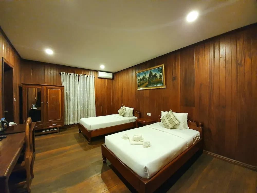 Sam Moon's Hotel Angkor - photo 1