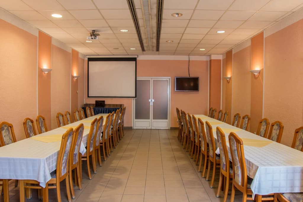 Homoky Hotels Bestline Hotel - photo 17