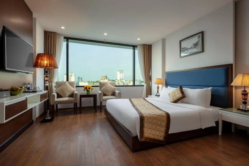 Skylark Hotel - photo 5