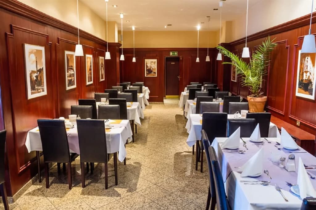 Hotel Panorama Am Adenauerplatz - photo 16