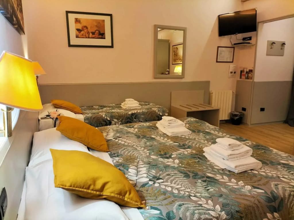 Hotel Camilla - photo 1