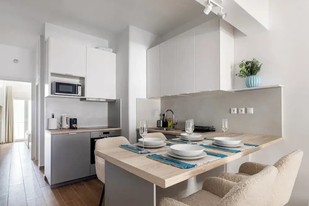 Les Nuances de Blue 1-BR Apt in Athens - photo 18