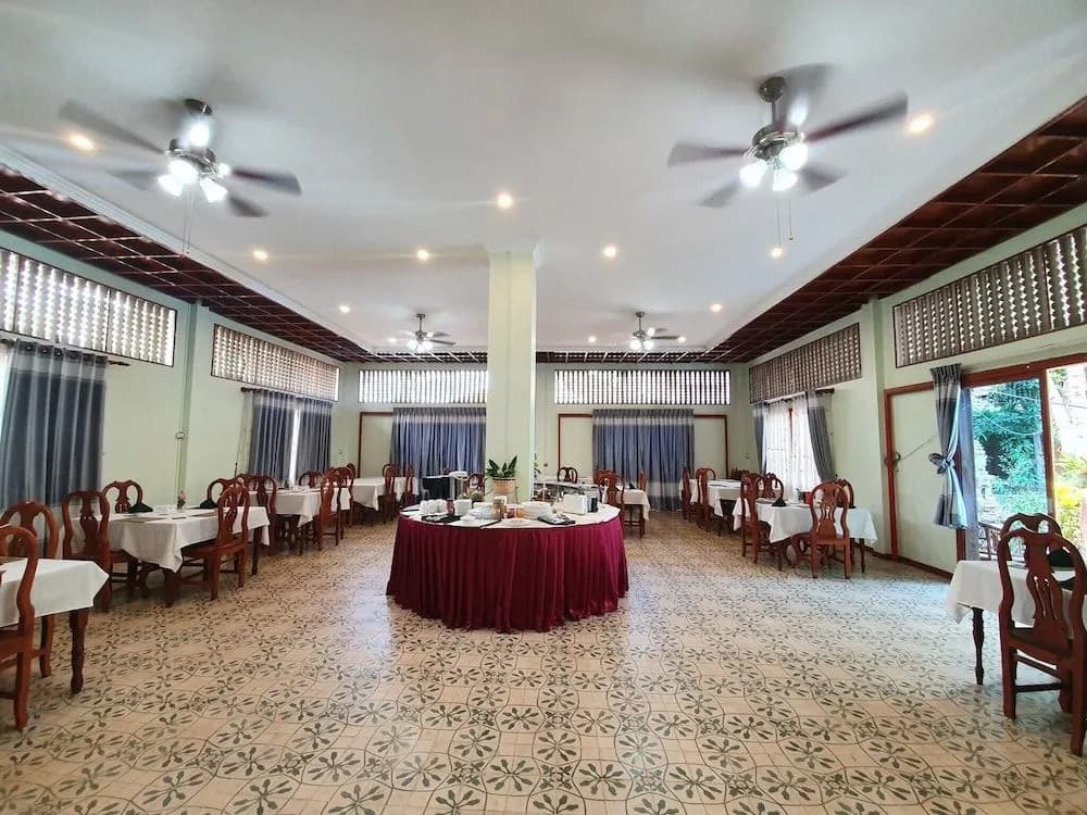 Sam Moon's Hotel Angkor - photo 13