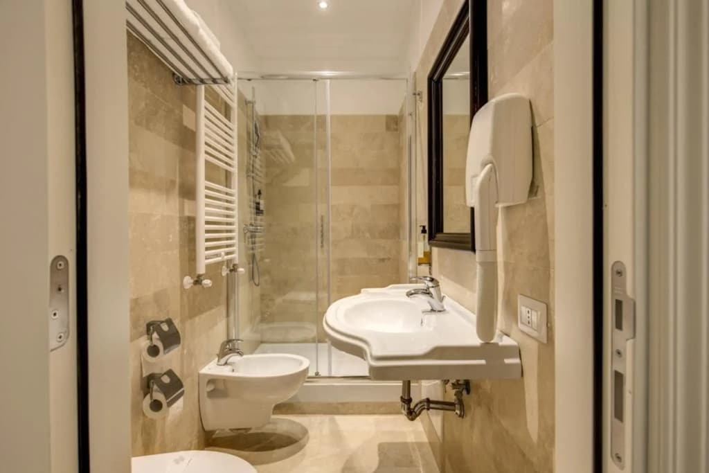 Hotel Tito - photo 15
