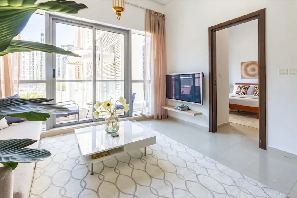 Flashy & Vibrant 1BR Apartment in Dubai Marina! - photo 4