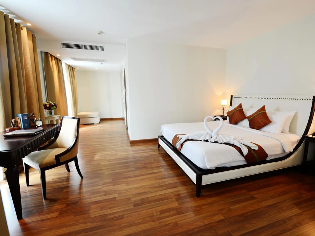 The Bless Hotel and Residence - photo 4