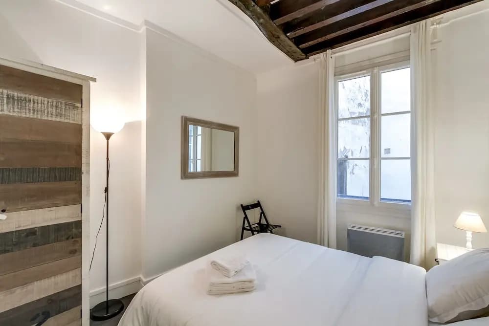 Louvre - Saint Honore Area Apartment - photo 6