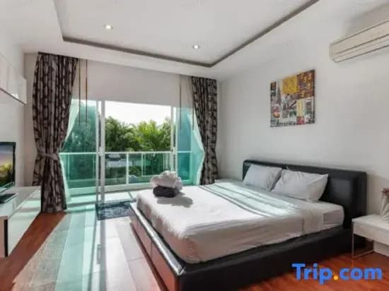 Trixie Town House Unit 3 - photo 1