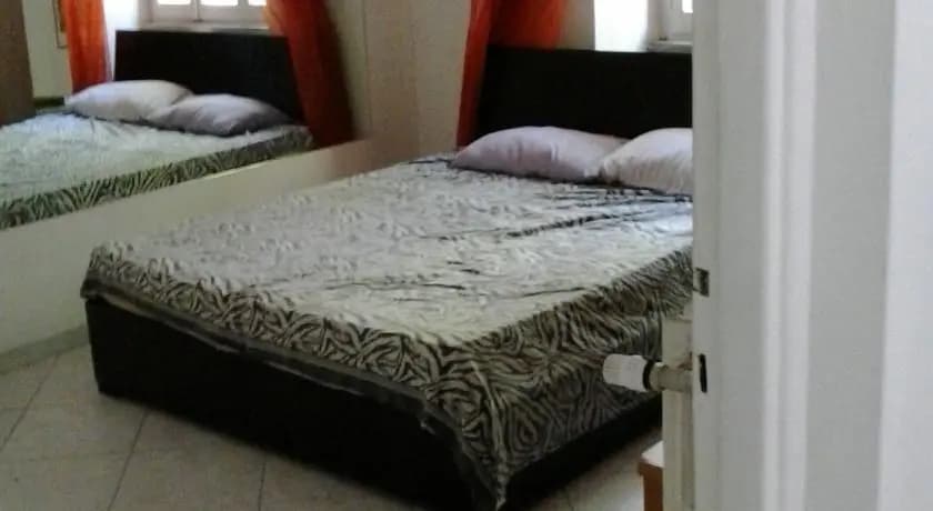 Appio Latino Apartment - photo 8