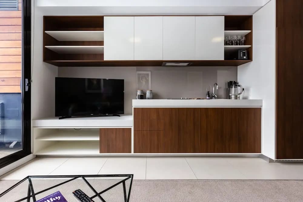 Sky 1 BDR South Yarra Apartment - photo 8