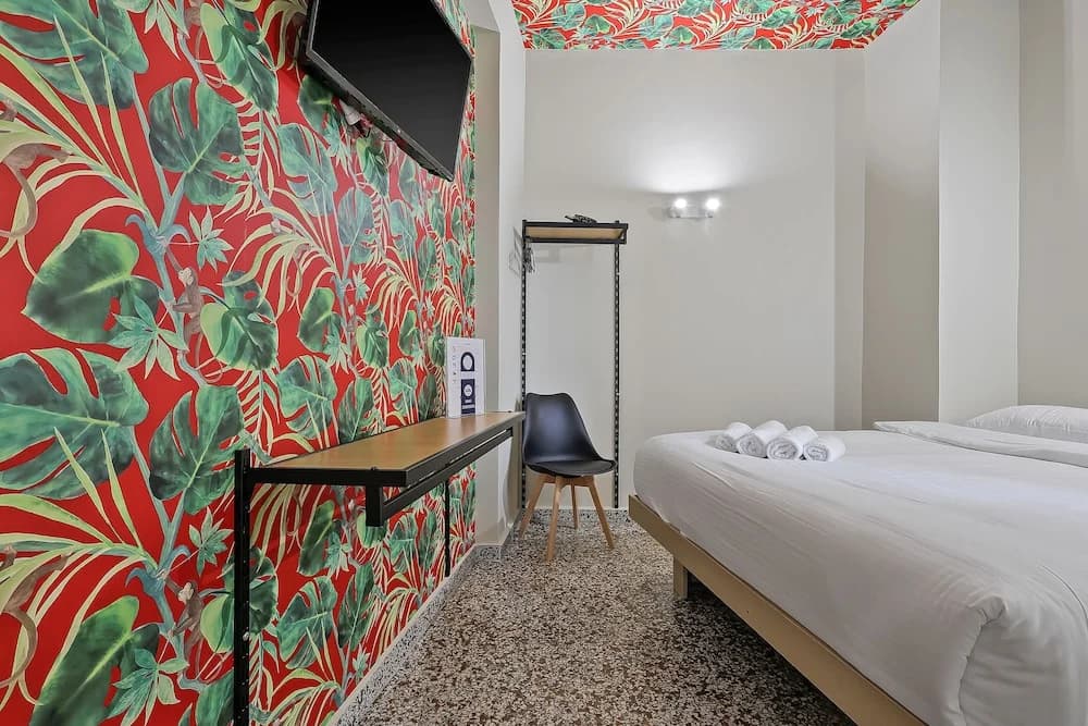 7ATHENS - photo 3