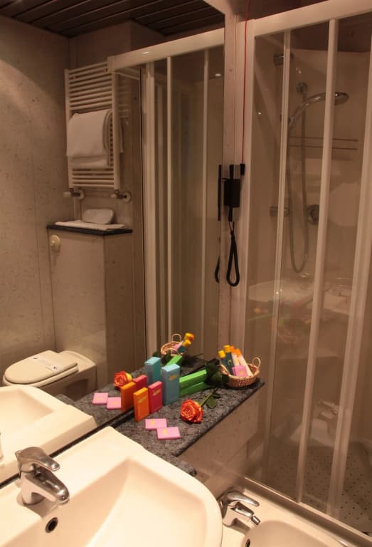 Hotel Star - photo 9