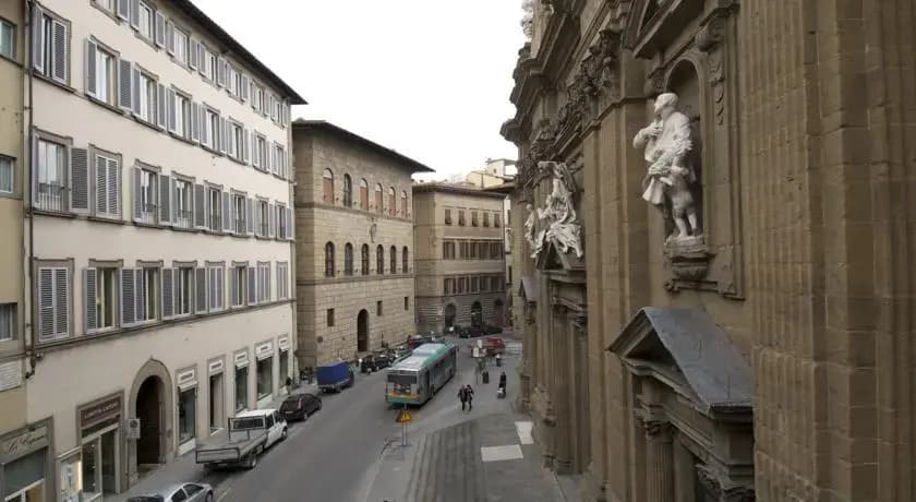 The Corner - photo 1