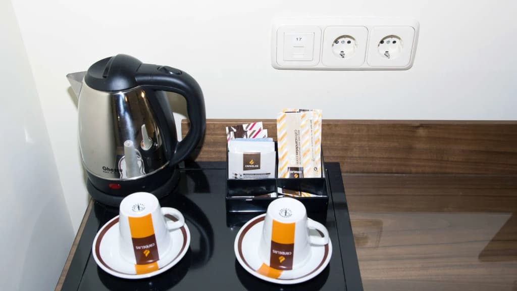 Los Condes Hotel - photo 13