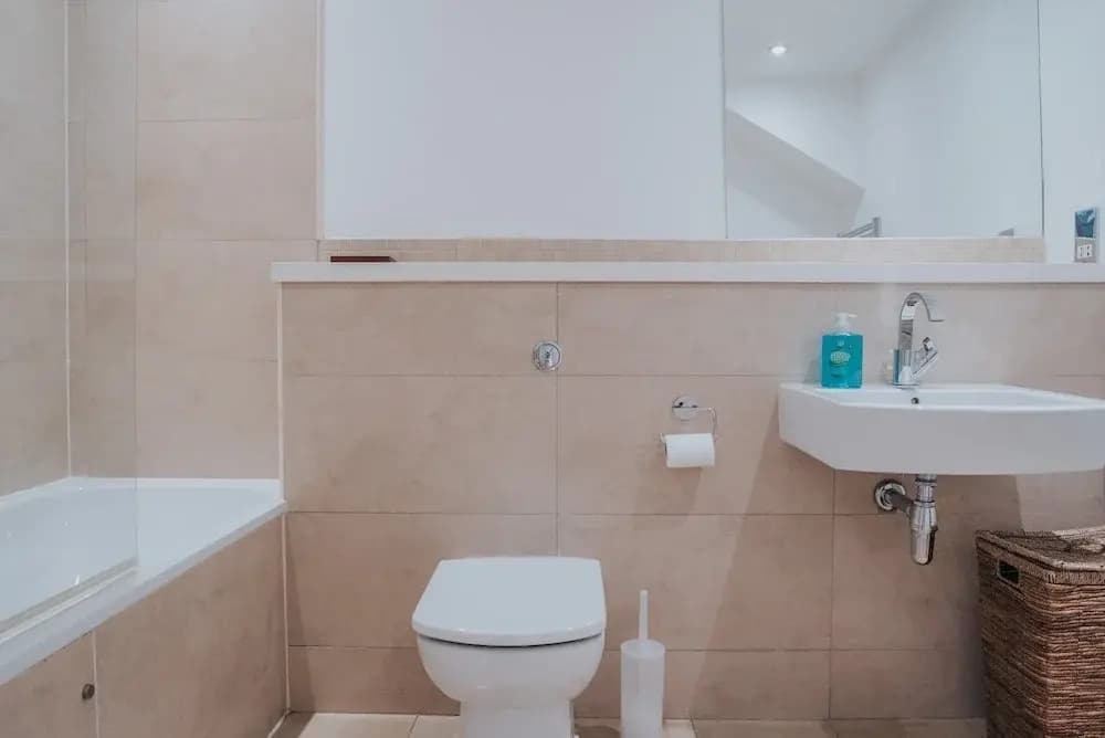 Reizand Apartments, Young St - photo 7