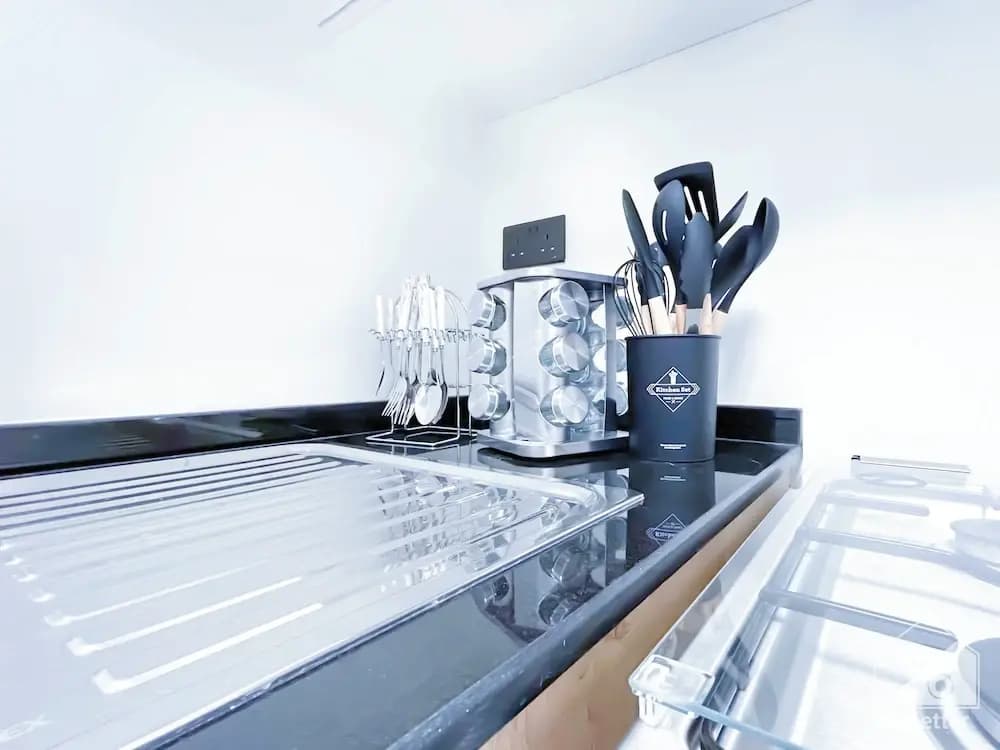 Luxury 1-br Villa in Rukan: Dubai Skyline Views! - photo 10