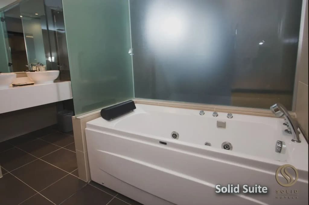 Solid Hotels - photo 12
