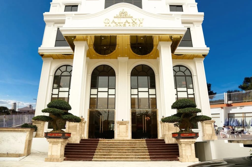 New Era Hotel & Spa - photo 1