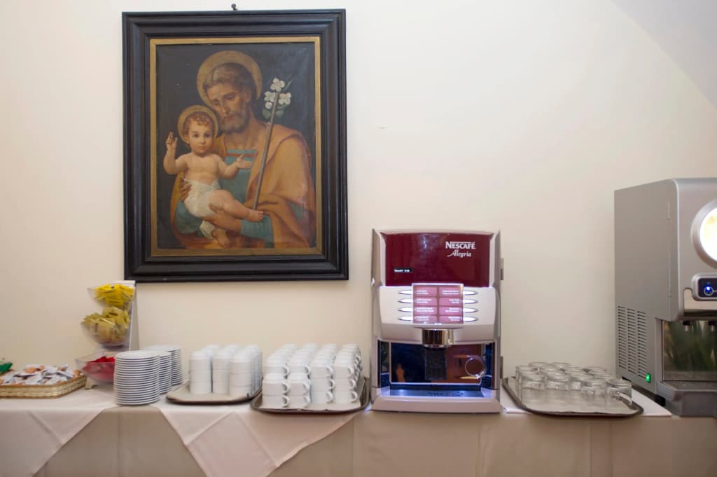 Hotel Domus Sessoriana - photo 9