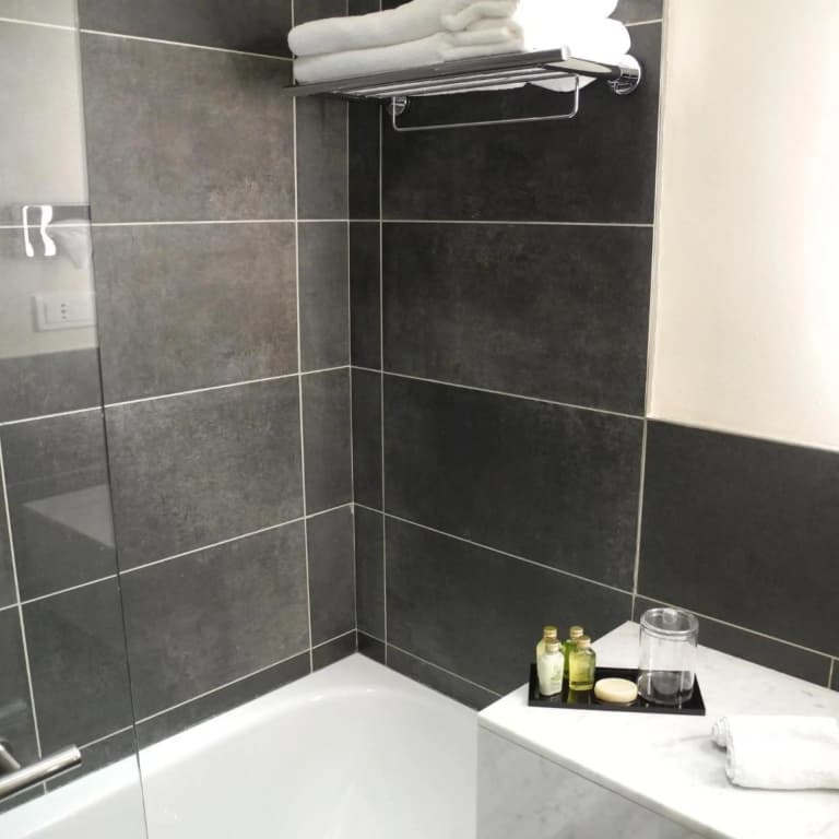 Hotel Marais Bastille - photo 16