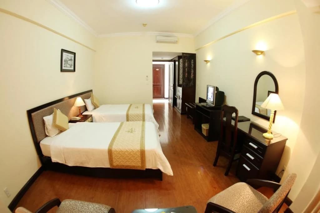 Bamboo Green Central Hotel - photo 6